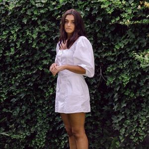 DANIELLE BERNSTEIN FOR MACYS WHITE DRESS